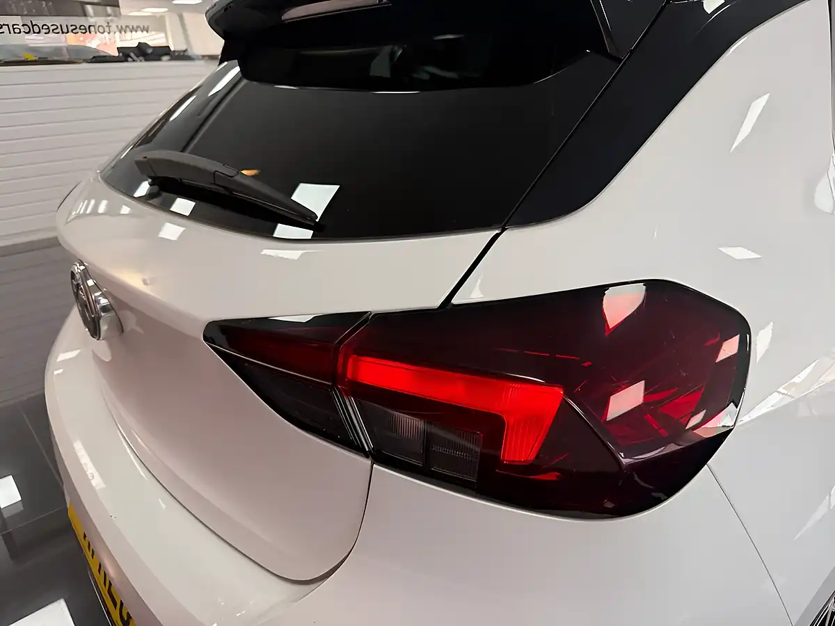 Used 2020 Vauxhall Corsa Elite Nav Premium White - Interior and Exterior details 7