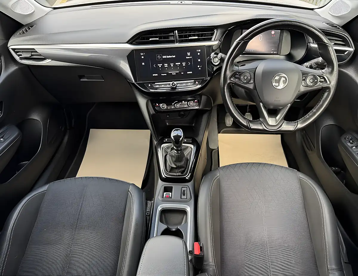 Used 2020 Vauxhall Corsa Elite Nav Premium White - Interior and Exterior details 13