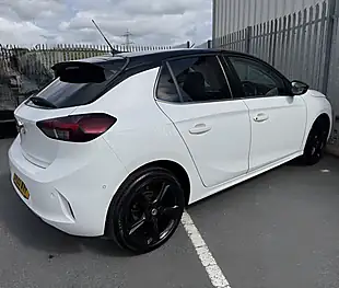 Used 2020 Vauxhall Corsa Elite Nav Premium White - Interior and Exterior details 5