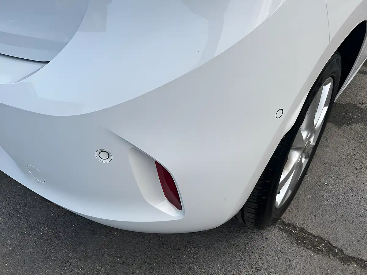 Used 2020 Vauxhall Corsa Elite Nav White - Interior and Exterior details 17