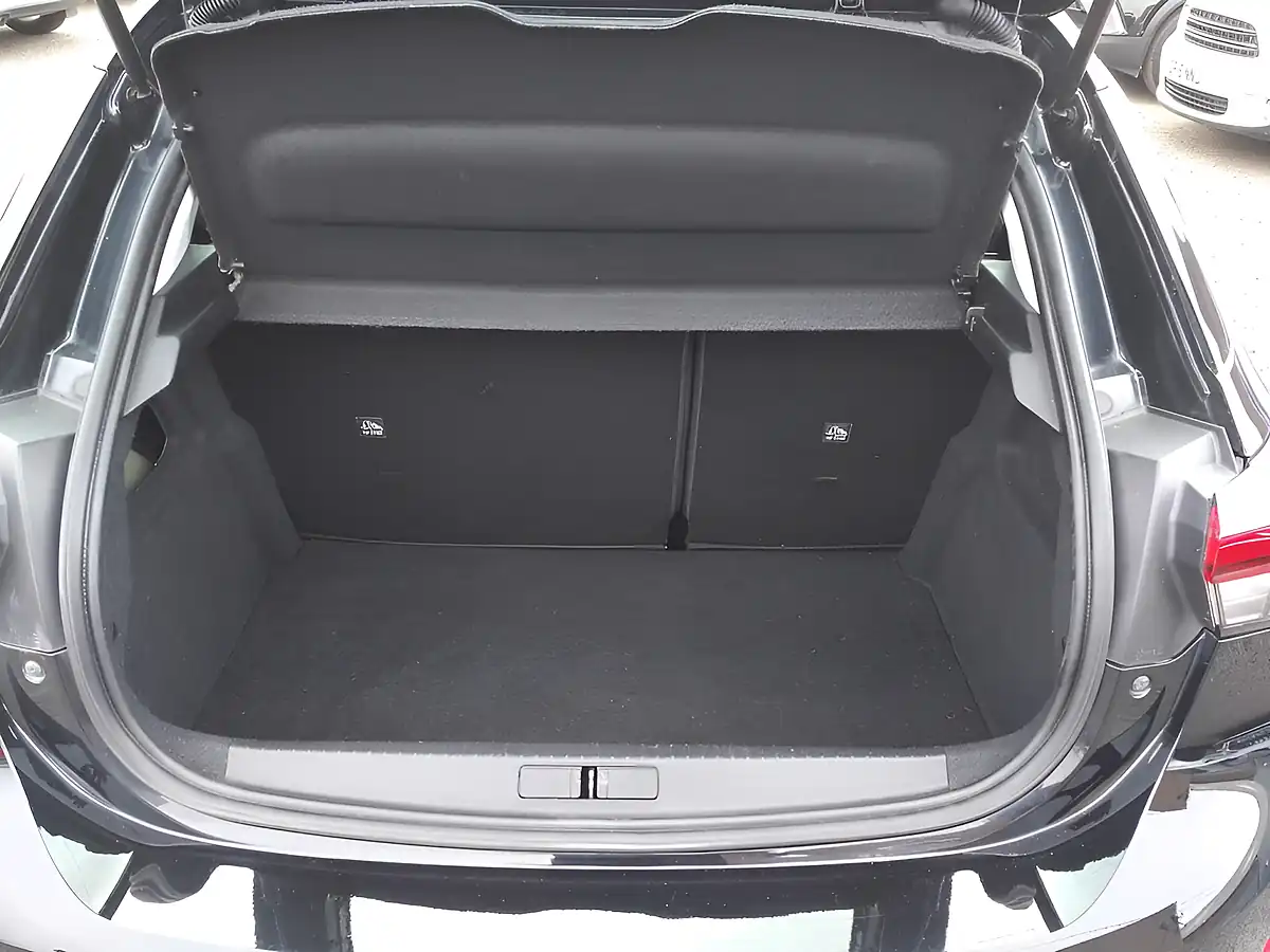 Used 2020 Vauxhall Corsa Se Black - Interior and Exterior details 12