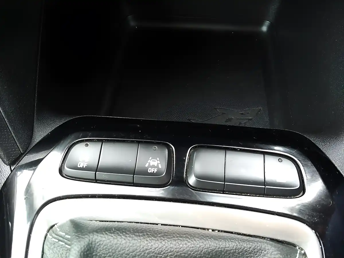 Used 2020 Vauxhall Corsa Se Black - Interior and Exterior details 17
