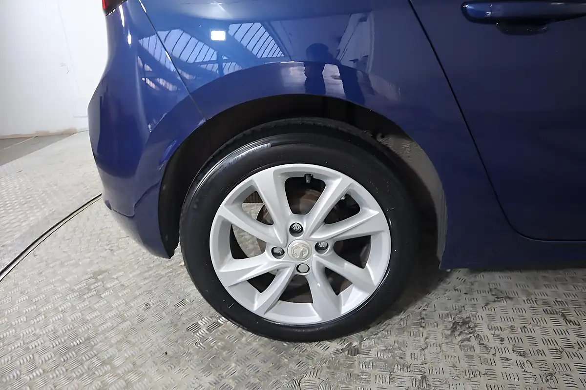 Used 2020 Vauxhall Corsa Se Blue - Interior and Exterior details 11