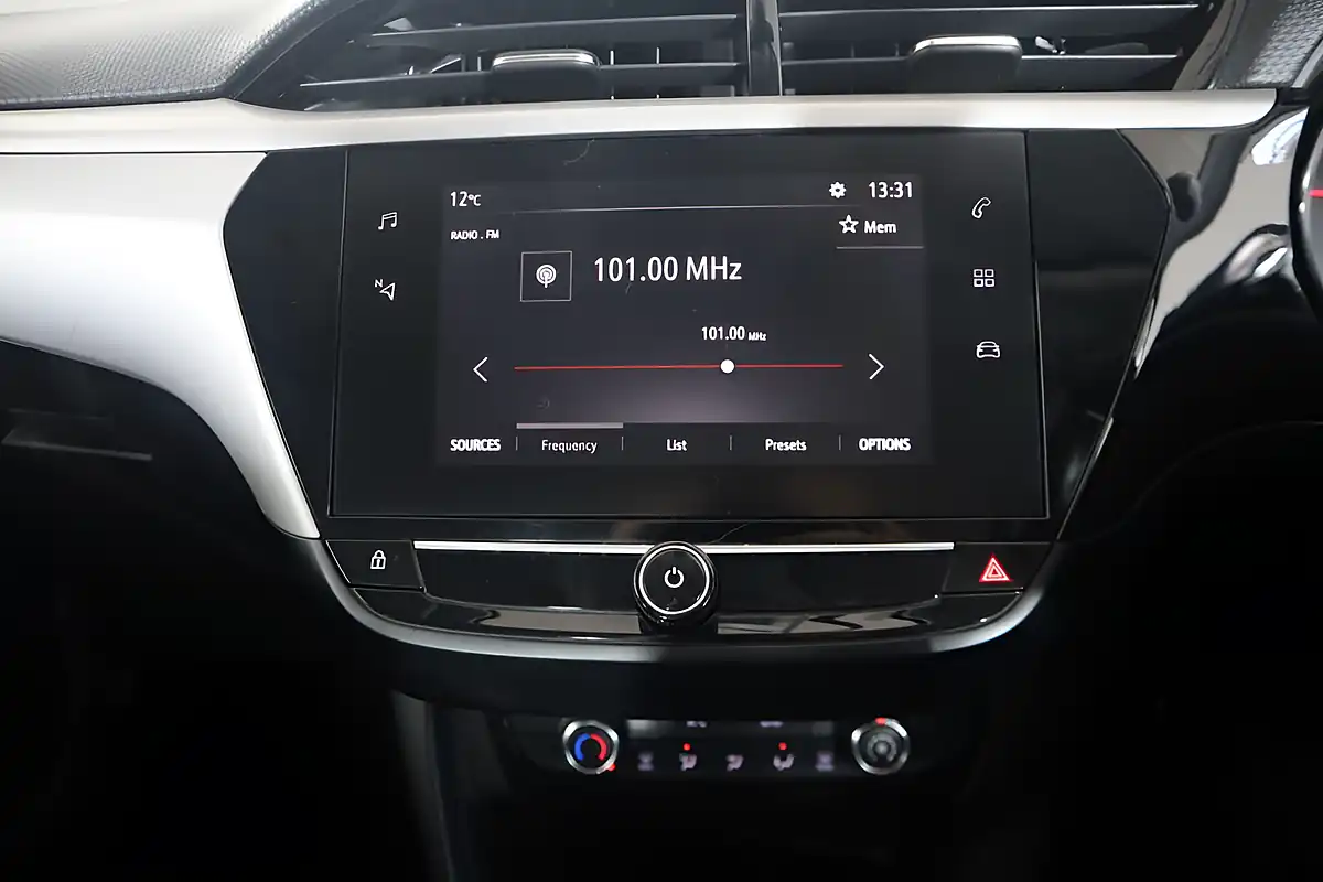Used 2020 Vauxhall Corsa Se Blue - Interior and Exterior details 14