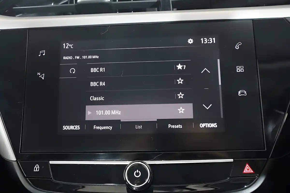 Used 2020 Vauxhall Corsa Se Blue - Interior and Exterior details 15