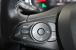 Used 2020 Vauxhall Corsa Se Blue - Interior and Exterior details 18