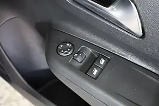 Used 2020 Vauxhall Corsa Se Blue - Interior and Exterior details 20