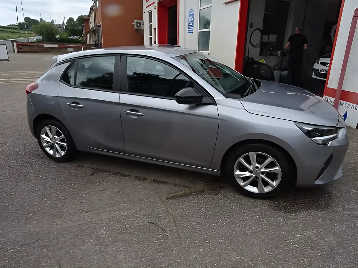 Used 2020 Vauxhall Corsa Se Grey - Interior and Exterior details 12