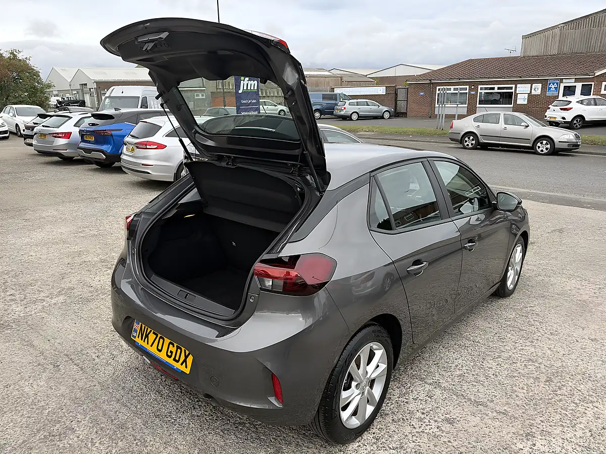 Used 2020 Vauxhall Corsa Se Grey Metallic - Interior and Exterior details 17