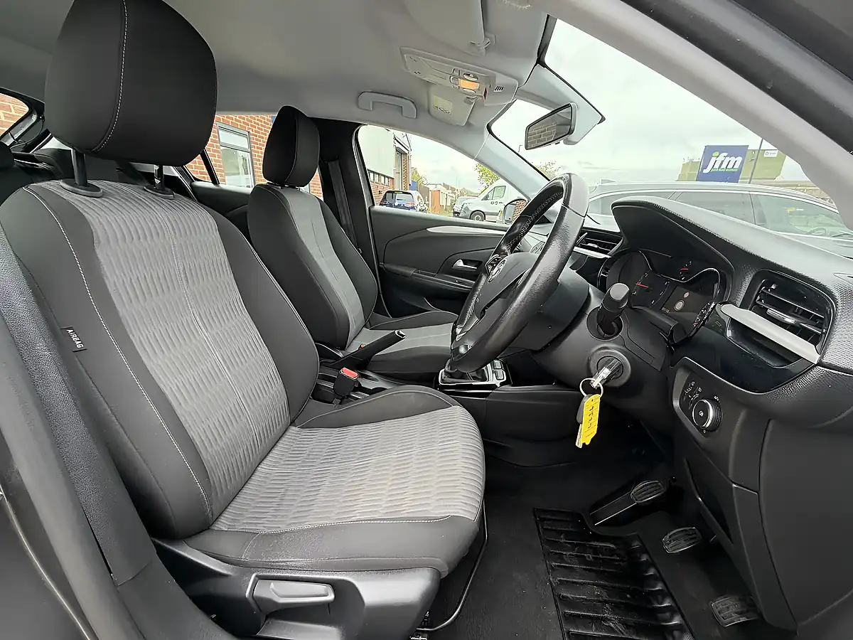 Used 2020 Vauxhall Corsa Se Grey Metallic - Interior and Exterior details 3