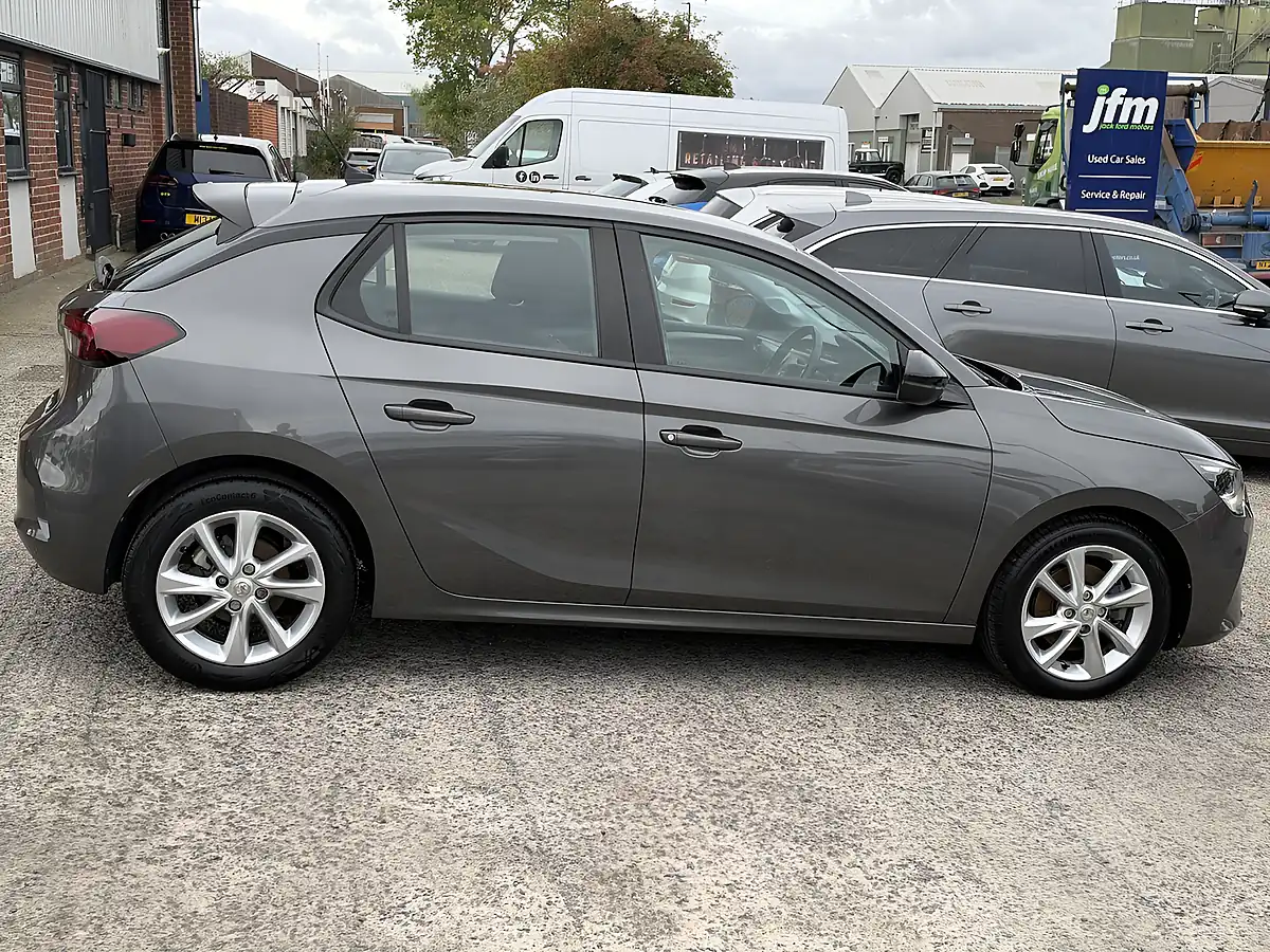 Used 2020 Vauxhall Corsa Se Grey Metallic - Interior and Exterior details 5