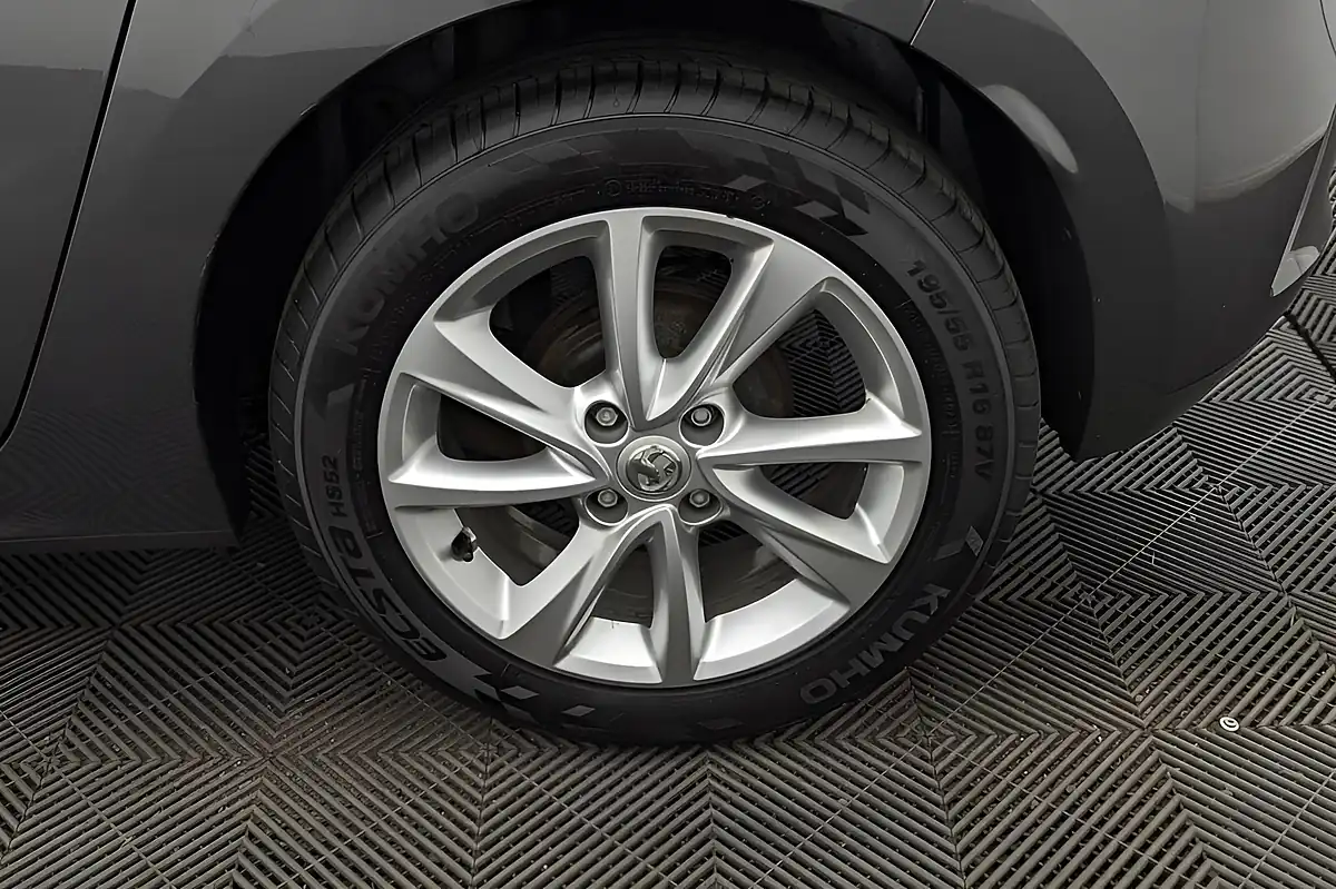 Used 2020 Vauxhall Corsa Se Nav Grey - Interior and Exterior details 20