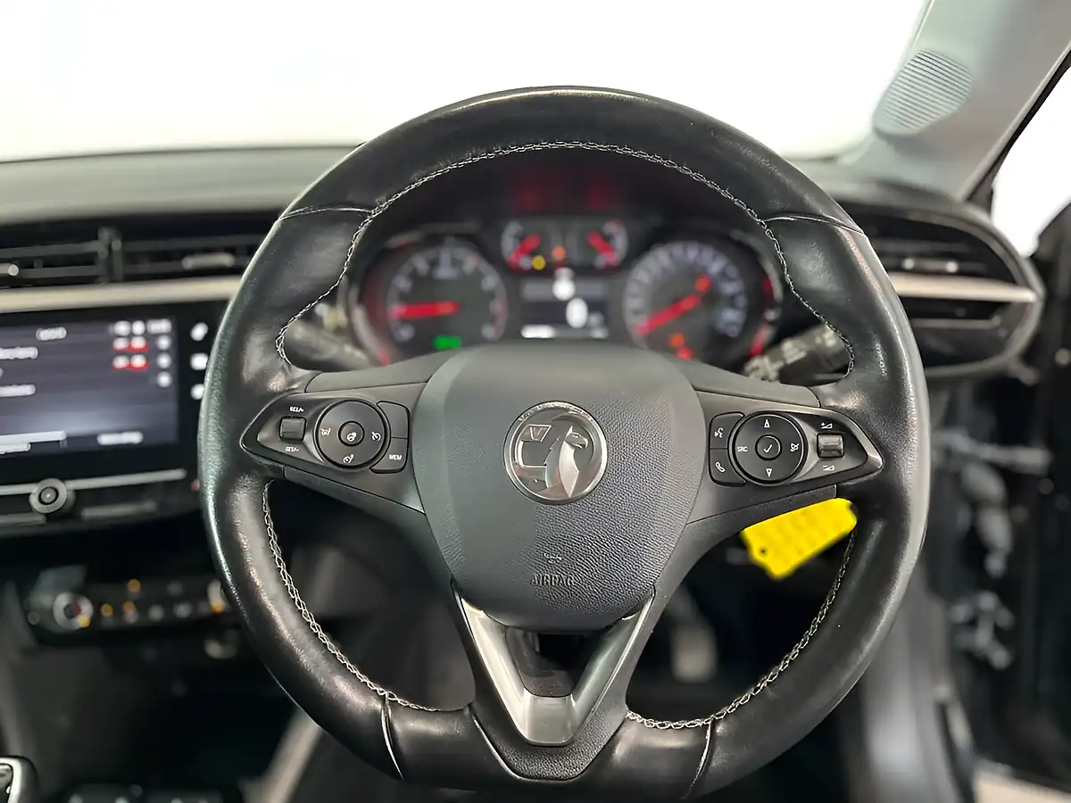 Used 2020 Vauxhall Corsa Se Nav Premium Black - Interior and Exterior details 14