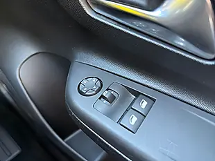 Used 2020 Vauxhall Corsa Se Nav Premium Grey - Interior and Exterior details 12