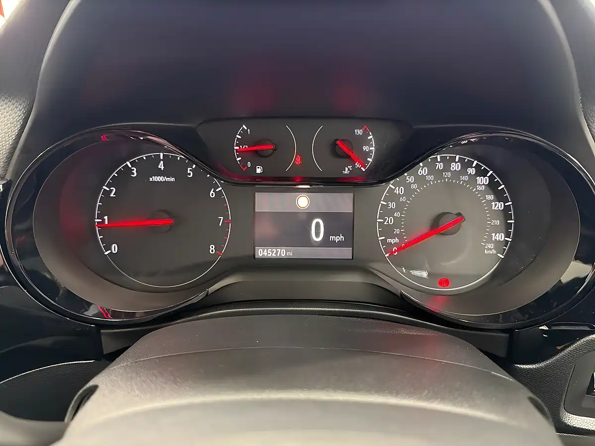 Used 2020 Vauxhall Corsa Se Nav Premium Grey - Interior and Exterior details 14