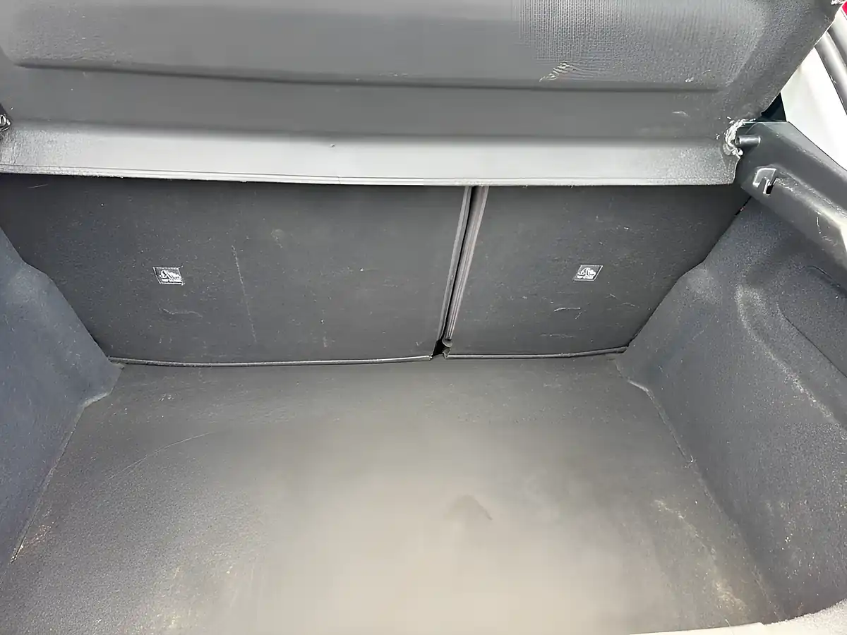 Used 2020 Vauxhall Corsa Se Nav Premium Red - Interior and Exterior details 15