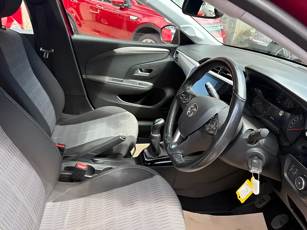 Used 2020 Vauxhall Corsa Se Nav Premium Red - Interior and Exterior details 9