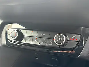 Used 2020 Vauxhall Corsa Se Nav Premium White - Interior and Exterior details 10