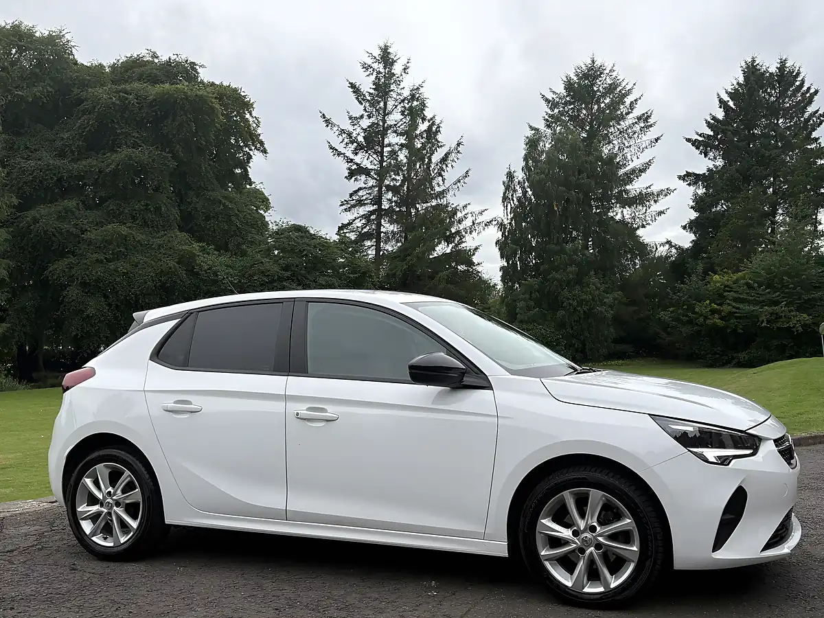 Used 2020 Vauxhall Corsa Se Nav Premium White - Interior and Exterior details 11
