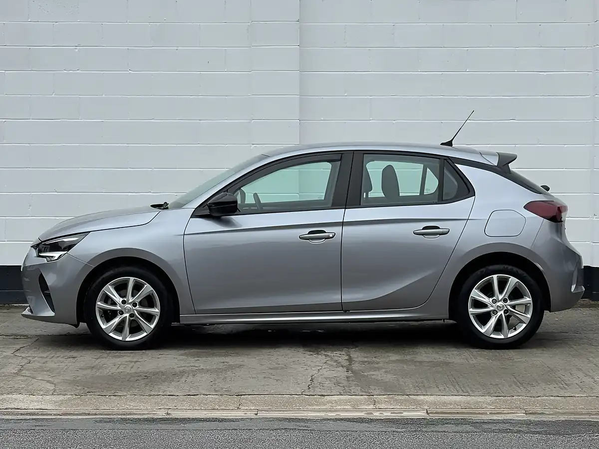 Used 2020 Vauxhall Corsa Se Nav Quartz Grey - Interior and Exterior details 13