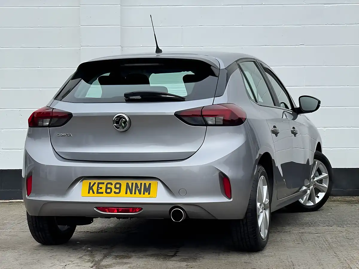 Used 2020 Vauxhall Corsa Se Nav Quartz Grey - Interior and Exterior details 16