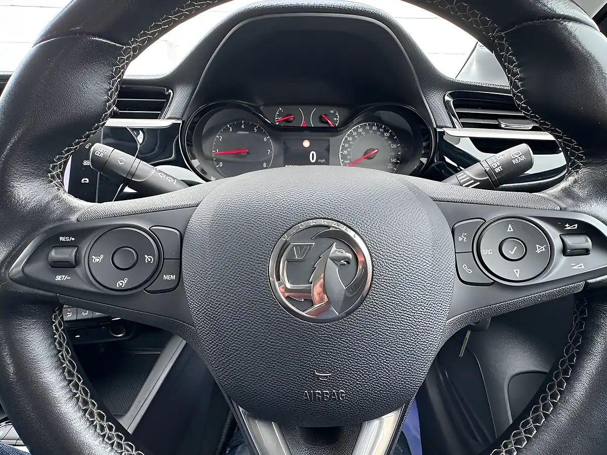 Used 2020 Vauxhall Corsa Se Nav Quartz Grey - Interior and Exterior details 18
