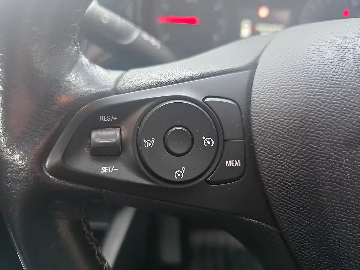 Used 2020 Vauxhall Corsa Se Orange - Interior and Exterior details 17