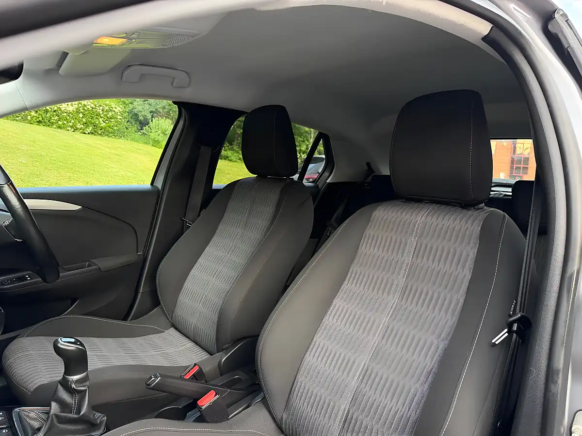 Used 2020 Vauxhall Corsa Se Premium Grey - Interior and Exterior details 13