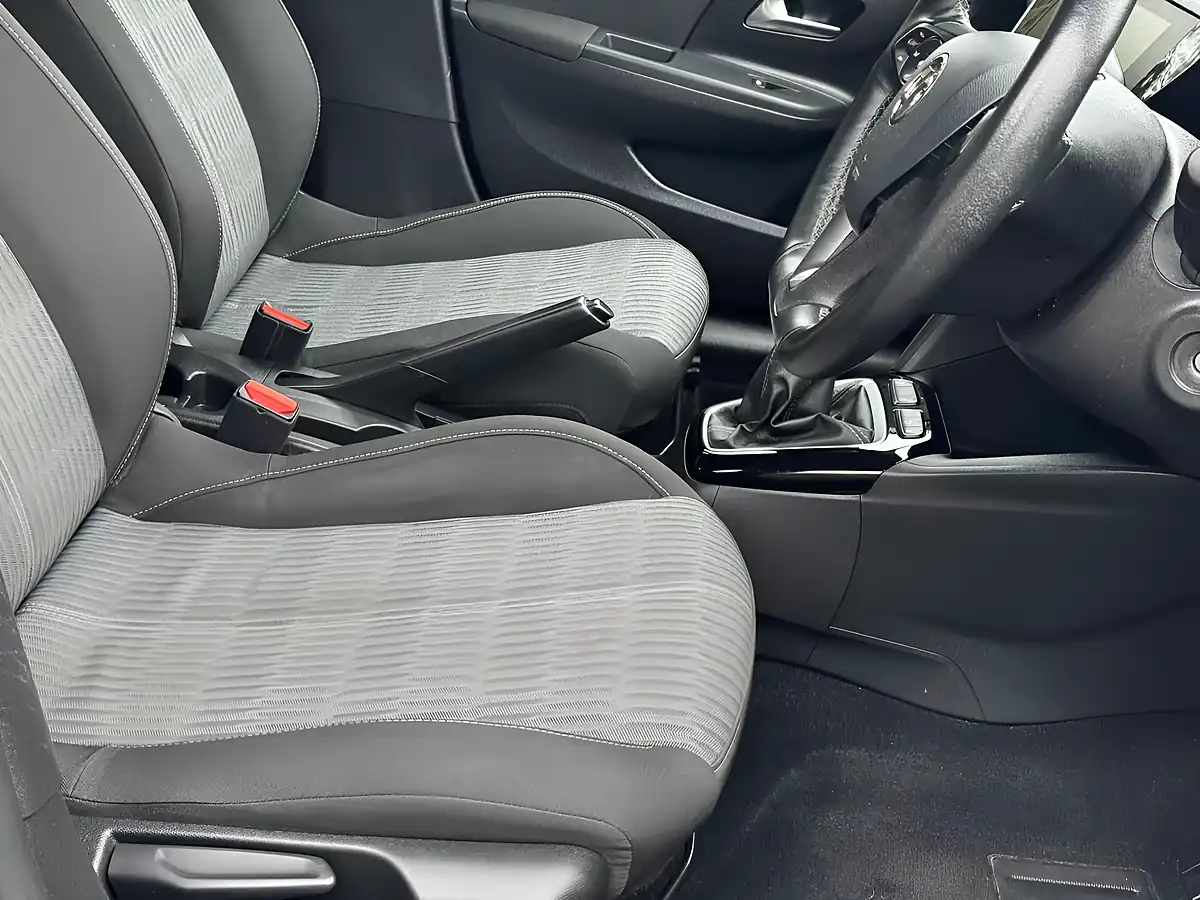 Used 2020 Vauxhall Corsa Se Premium Grey - Interior and Exterior details 10
