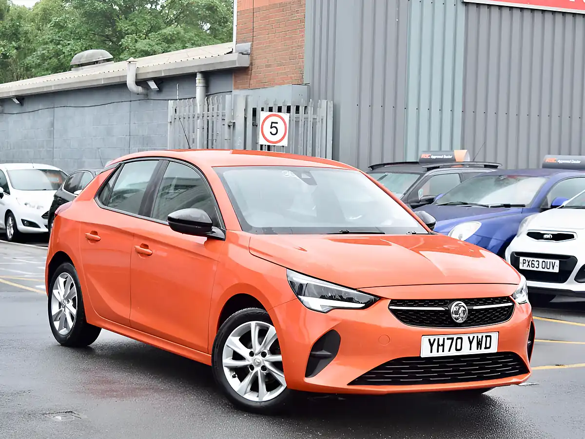 Used 2020 Vauxhall Corsa Se Premium Orange - Front View