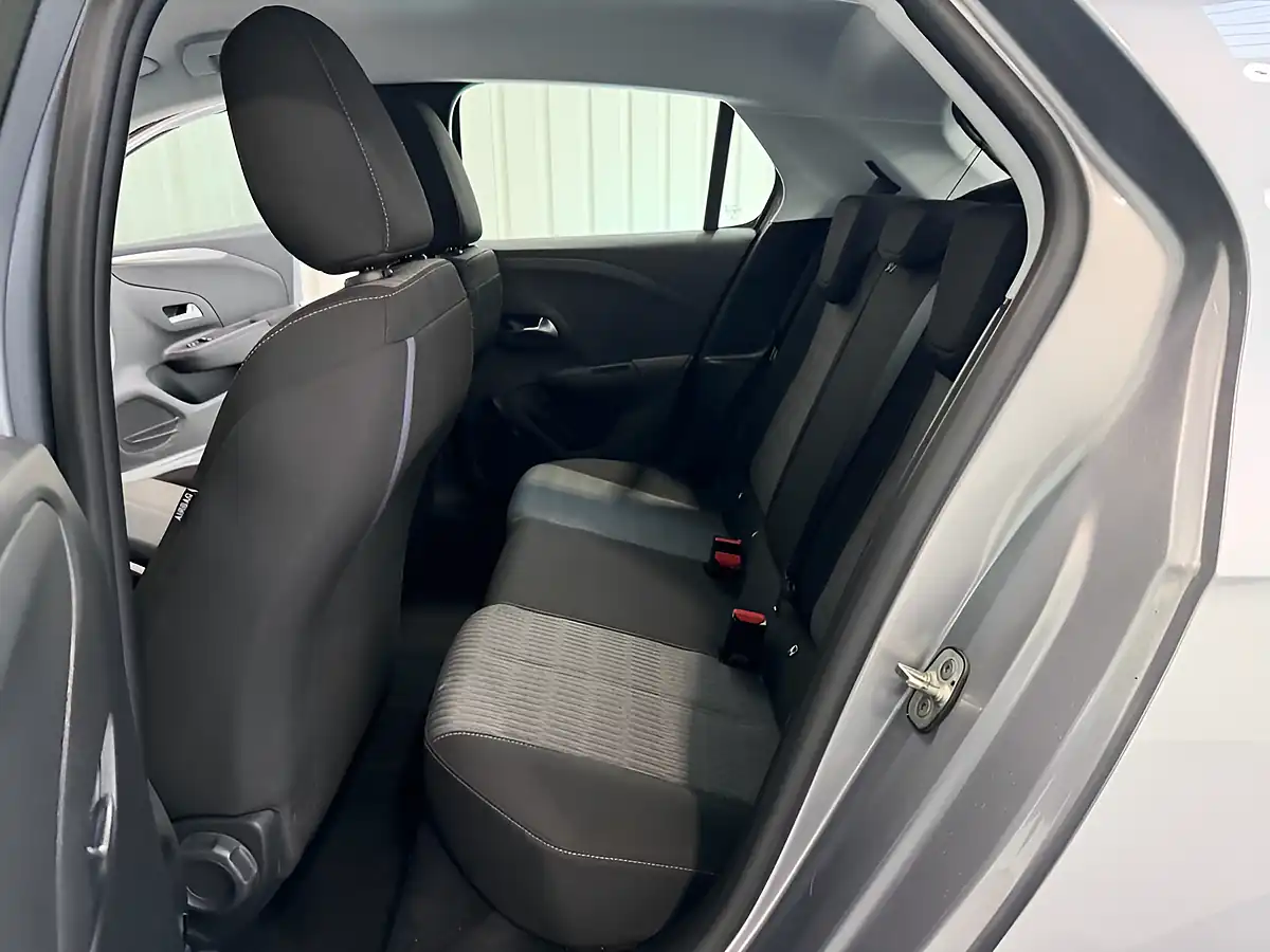 Used 2020 Vauxhall Corsa Se Premium Quartz Grey - Interior and Exterior details 13
