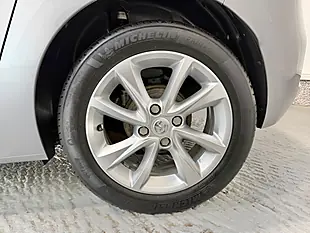 Used 2020 Vauxhall Corsa Se Premium Quartz Grey - Interior and Exterior details 4