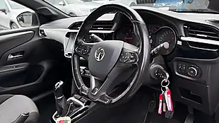Used 2020 Vauxhall Corsa Se Premium White - Interior and Exterior details 13
