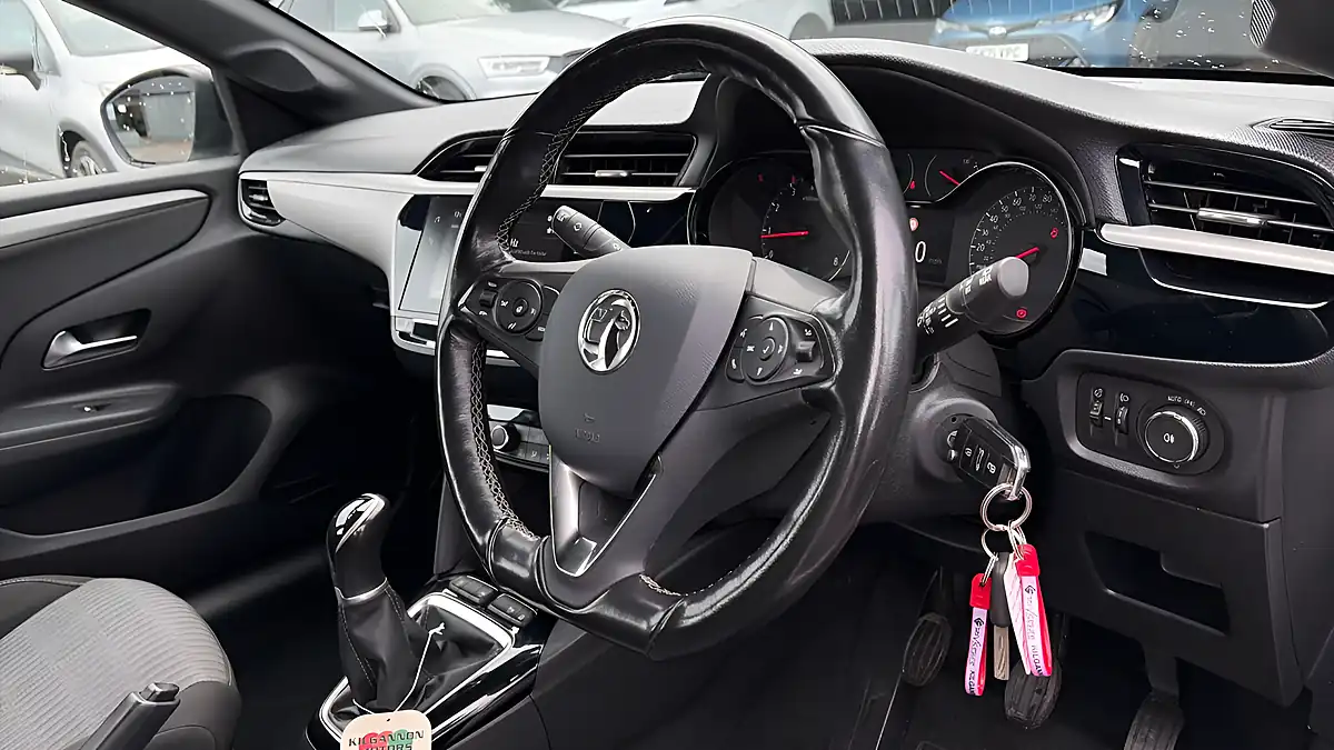Used 2020 Vauxhall Corsa Se Premium White - Interior and Exterior details 13
