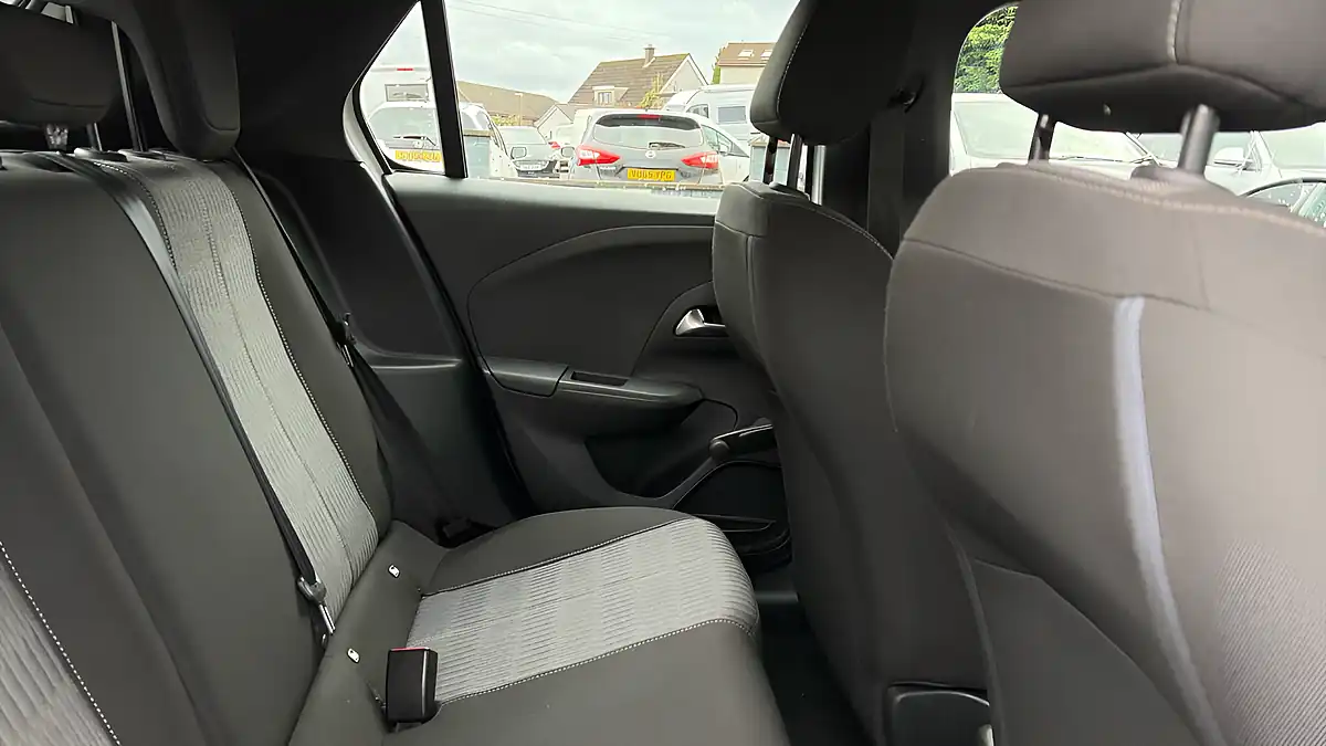 Used 2020 Vauxhall Corsa Se Premium White - Interior and Exterior details 9