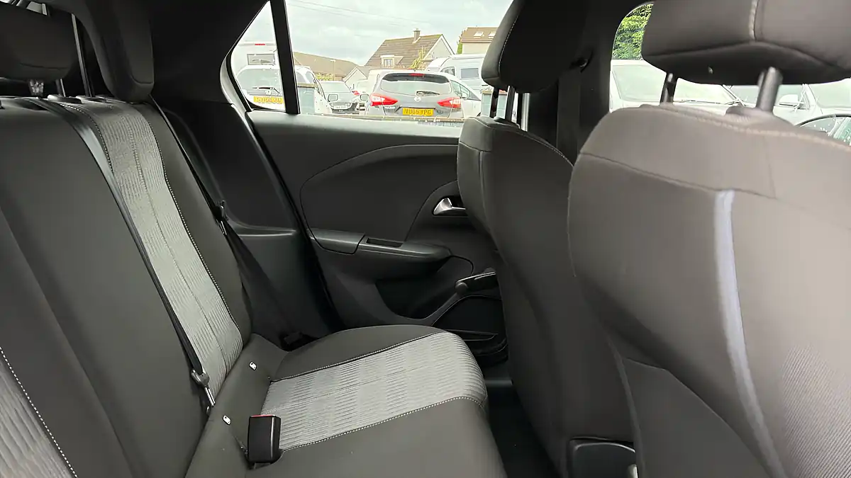 Used 2020 Vauxhall Corsa Se Premium White - Interior and Exterior details 9