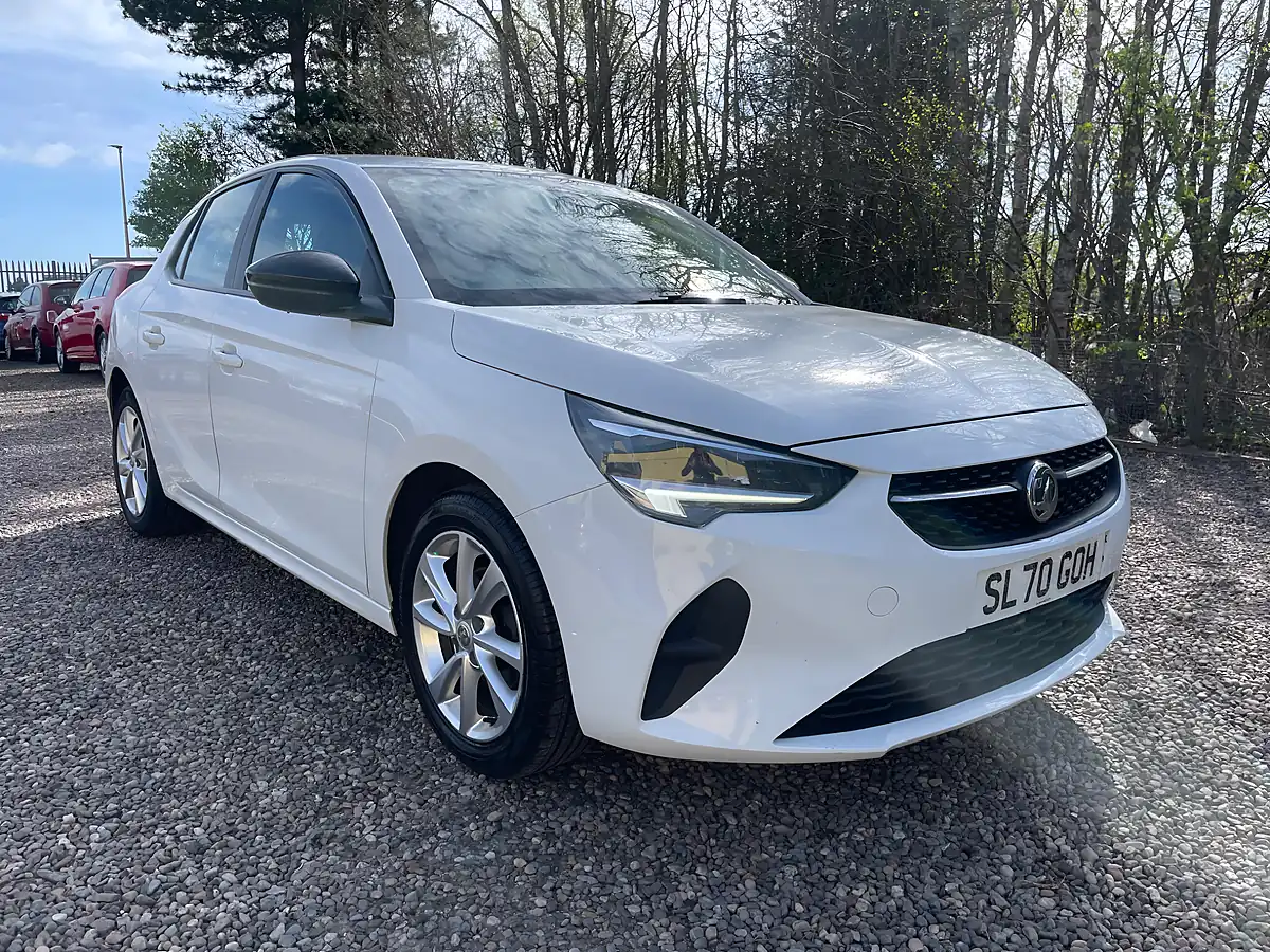 Used 2020 Vauxhall Corsa Se White - Front View