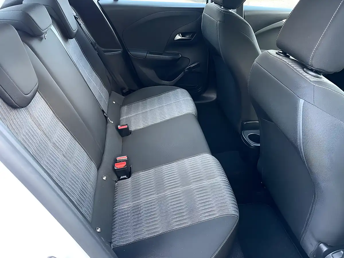 Used 2020 Vauxhall Corsa Se White - Interior and Exterior details 12