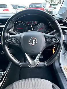 Used 2020 Vauxhall Corsa Se White - Interior and Exterior details 15