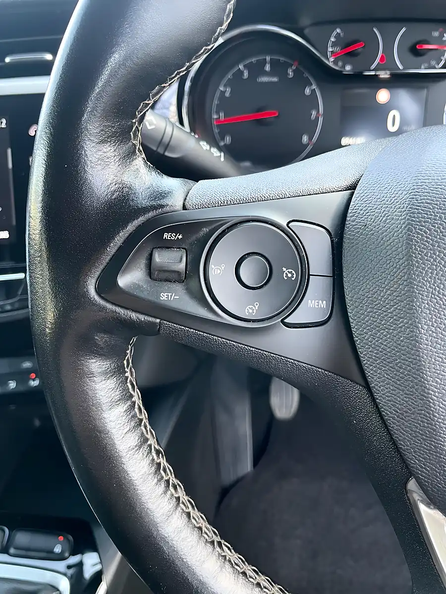 Used 2020 Vauxhall Corsa Se White - Interior and Exterior details 16