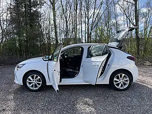 Used 2020 Vauxhall Corsa Se White - Interior and Exterior details 8