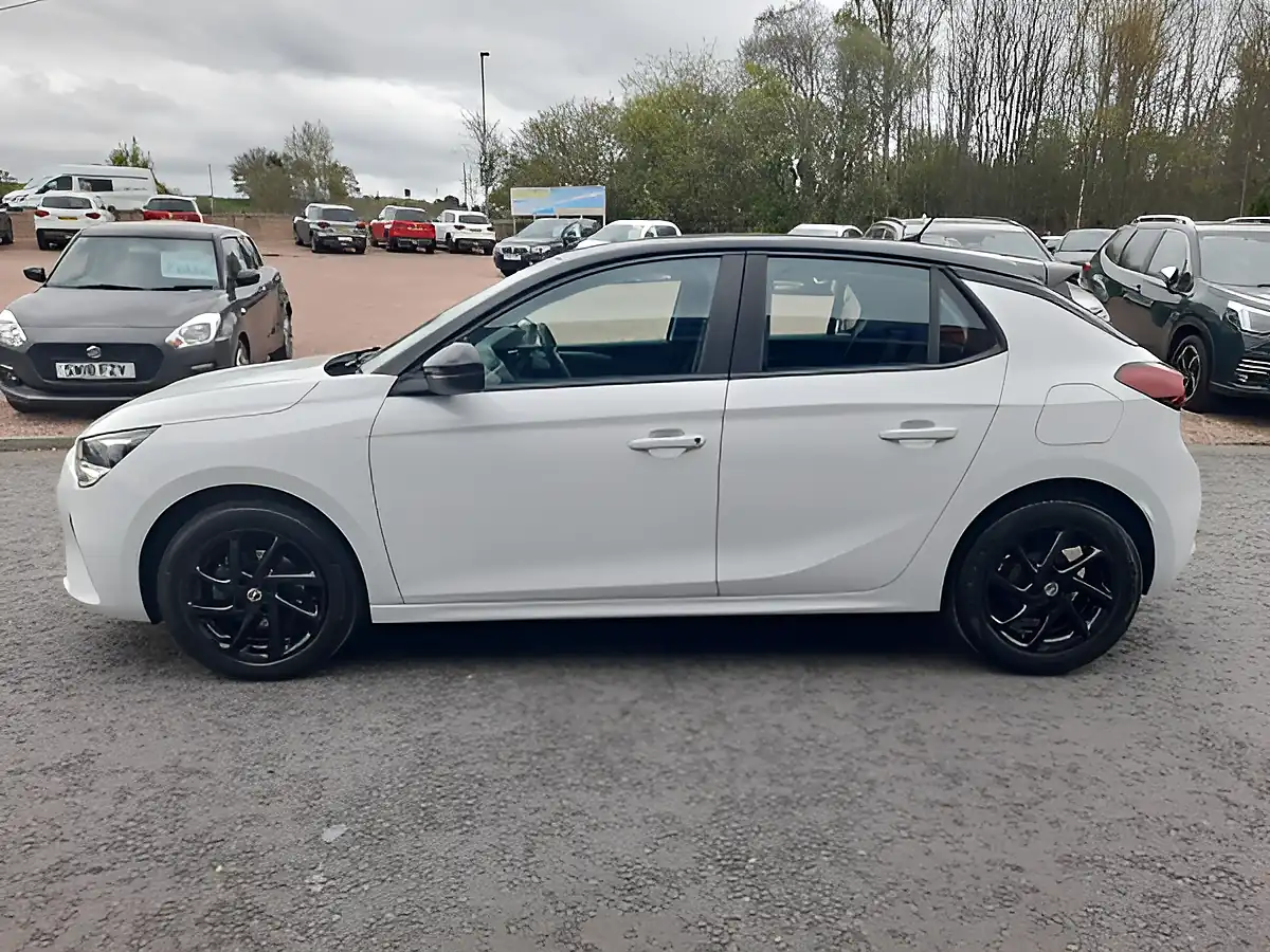 Used 2020 Vauxhall Corsa Se White - Interior and Exterior details 4