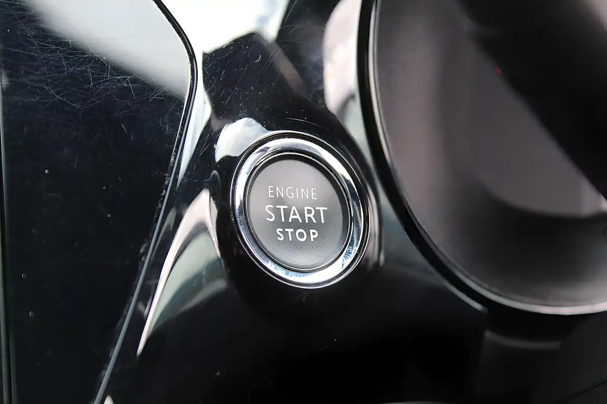 Used 2020 Vauxhall Corsa Sri Nav Premium Blue - Interior and Exterior details 18