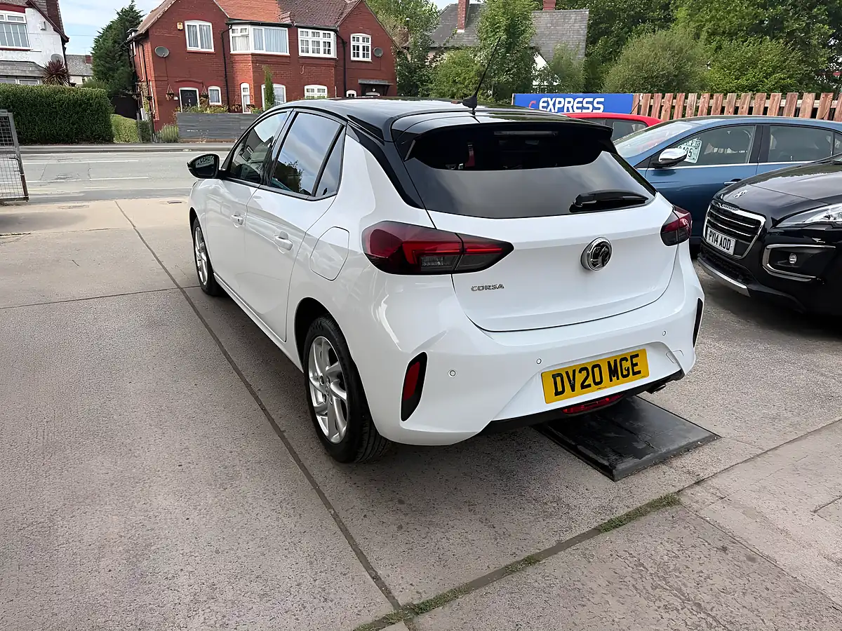 Used 2020 Vauxhall Corsa Sri Nav White - Interior and Exterior details 5