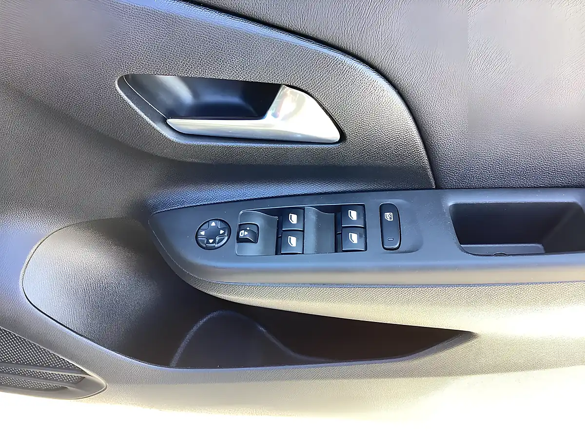 Used 2020 Vauxhall Corsa Sri Premium Black - Interior and Exterior details 13