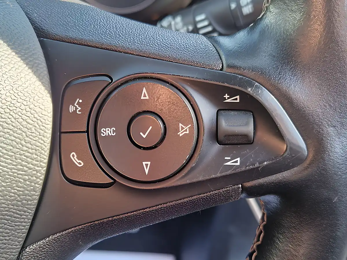 Used 2020 Vauxhall Corsa Sri Red - Interior and Exterior details 20