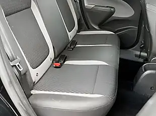 Used 2020 Vauxhall Crossland X Business Edition Nav Diamond Black - Interior and Exterior details 18