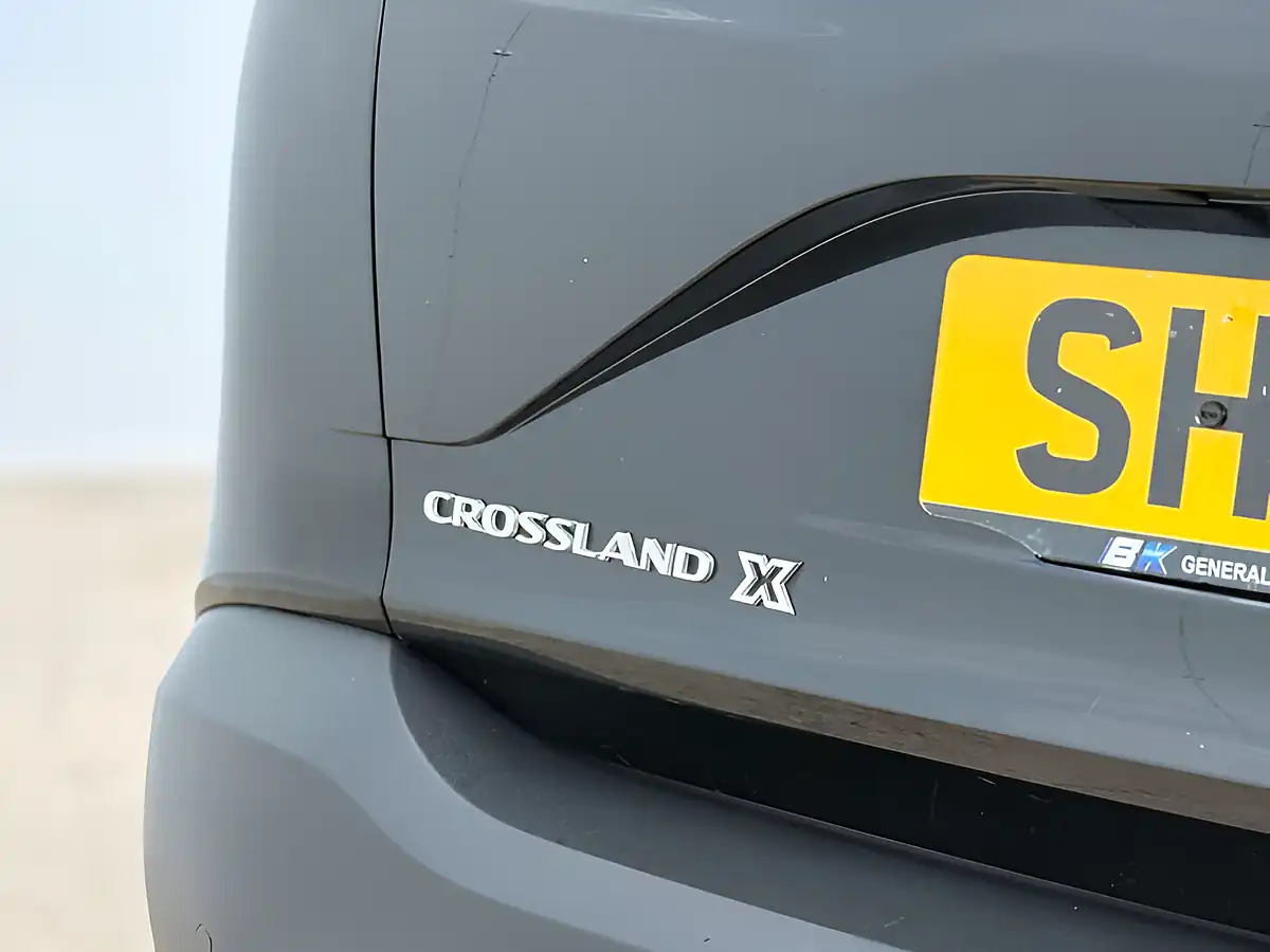 Used 2020 Vauxhall Crossland X Business Edition Nav Diamond Black - Interior and Exterior details 19