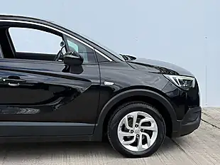Used 2020 Vauxhall Crossland X Business Edition Nav Diamond Black - Interior and Exterior details 8