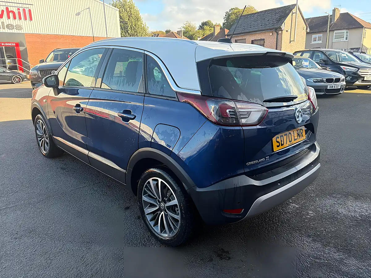 Used 2020 Vauxhall Crossland X Elite Blue - Interior and Exterior details 5